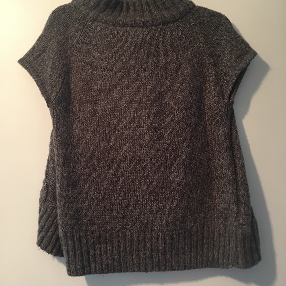 Cardigan - Picture 3 of 4